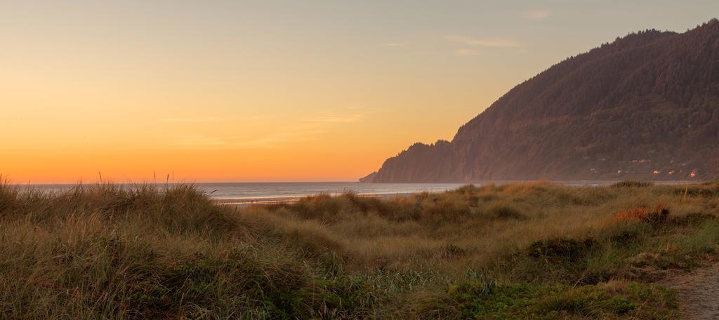 Sunset Surf Motel Manzanita Extérieur photo