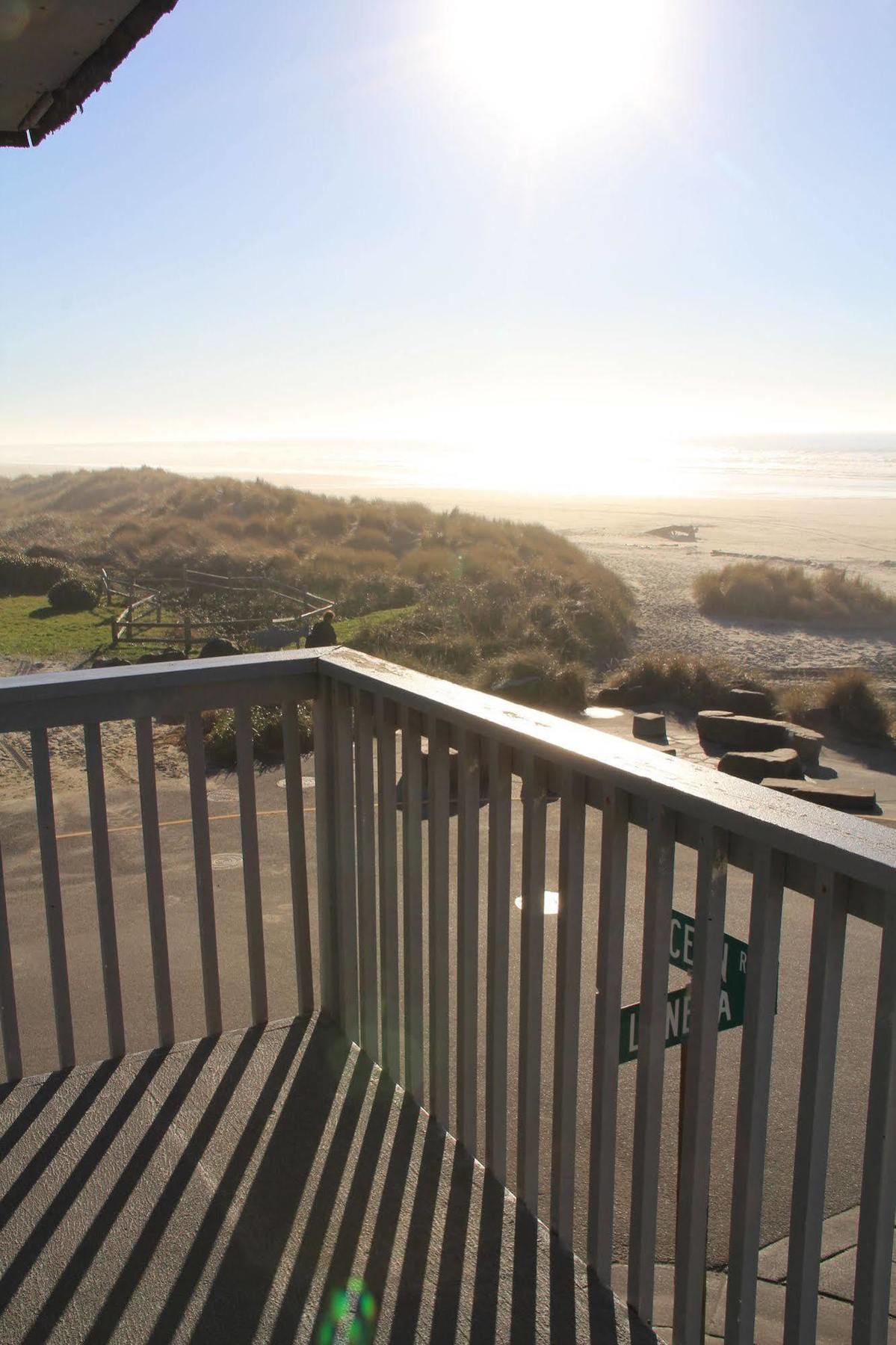 Sunset Surf Motel Manzanita Extérieur photo